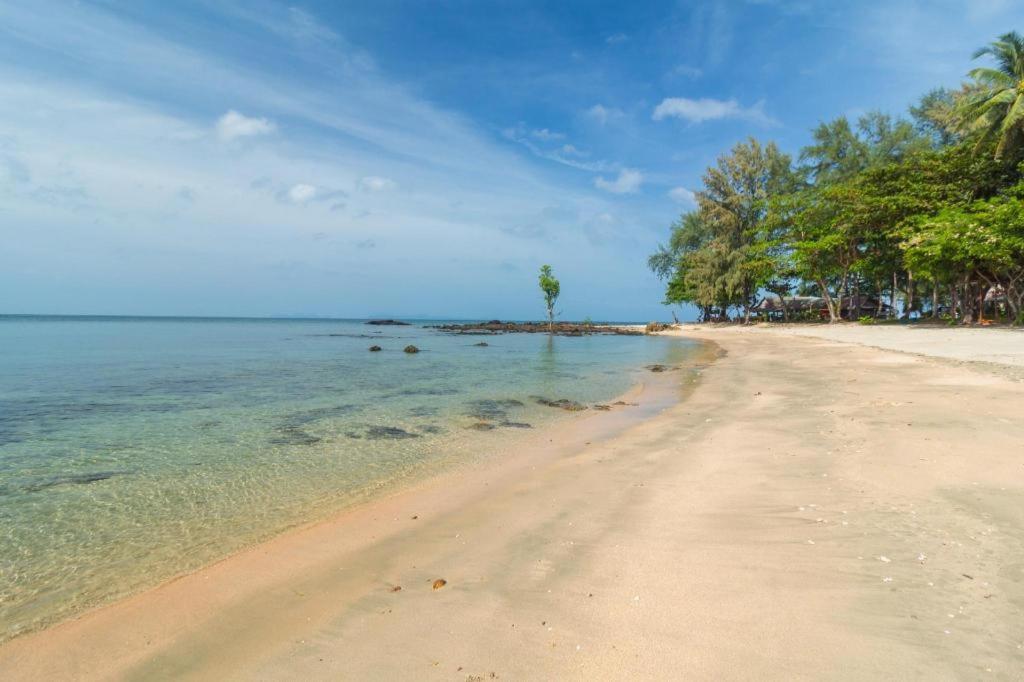Peacock Hostel Koh Lanta Ngoại thất bức ảnh